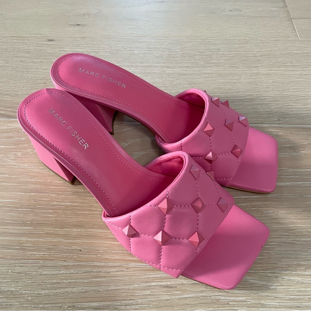 Marc Fisher Gasella Sandal